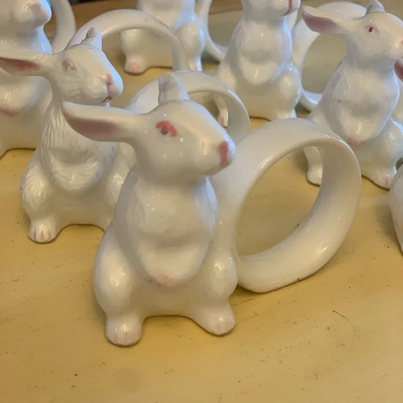 Vtg Bone China Easter Bunny White Rabbit Napkin Ring Holders Cottage Farmhouse - Picture 1 of 4
